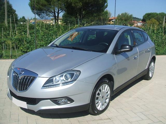 €16200,00 OPPURE € 299,00 IN 60 MESI COMPRESA IVA DETRAIBILE DEL 20%,PASSAGGIO DI PROPRIETA', 5 GIORNI DI ASSICURAZIONE LANCIA DELTA 1.6 M.JET 120 CV AZIENDALE DEL 2008 6 MARCE FULL OPTIONAL,CLIMA, CD,GARANZIA UFFICIALE LANCIA